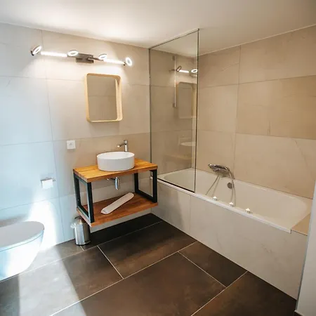 Le Noir Flohay 30 Pers - Malmedy, Vue, Wellness * 말메디