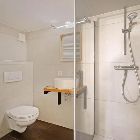 펜션 Le Noir Flohay 30 Pers - Malmedy, Vue, Wellness *